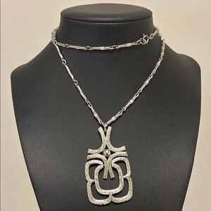 Vintage Avon Silver Geometric Pendant Necklace